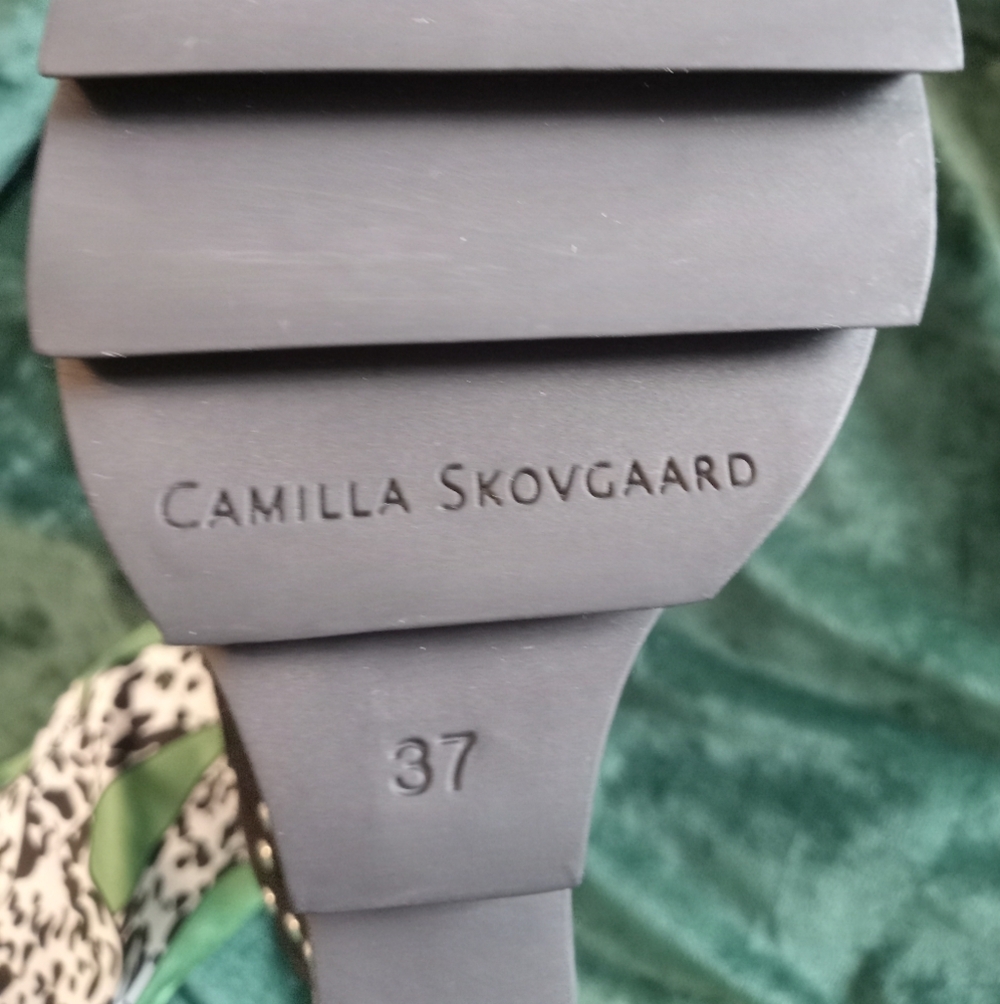 Camilla Skovgaard Black Suede Studded Wedge Ankle Boots - Picture 11 of 13